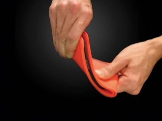 A blend of flexible and semi-flexible polymers