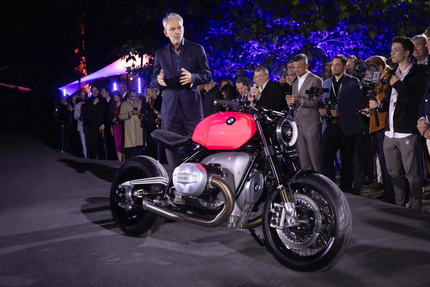 BMW's R20 Concept is a visual feast for BMW aficionados, capturing the lines and visual cues of seemingly every boxer twin of the last century. It is a magnificent 100th anniversary model in the making.