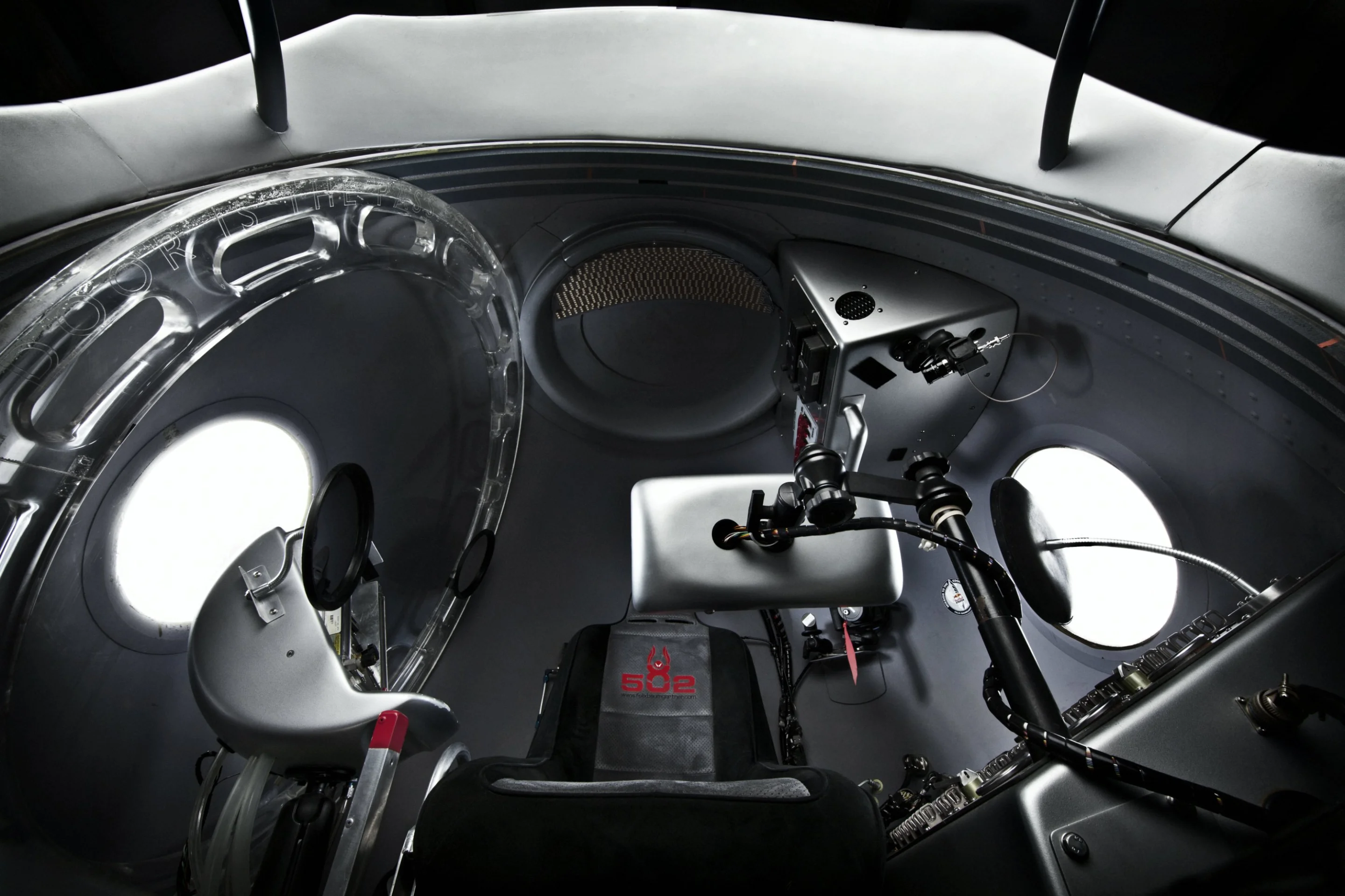 The interior of the capsule for the Red Bull Stratos mission (Photo: balazsgardi.com/Red Bull)