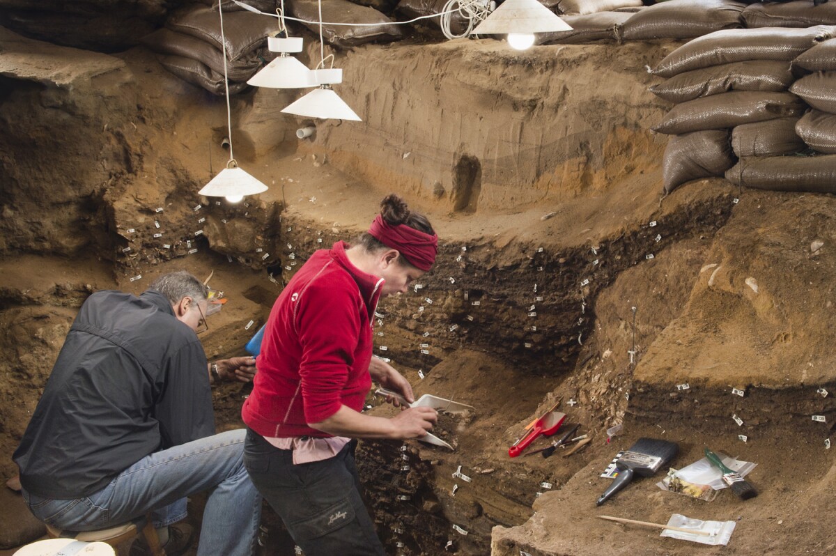 The drawing was discovered in Blambos Cave in South Africa, alongside a range of other early human artefacts