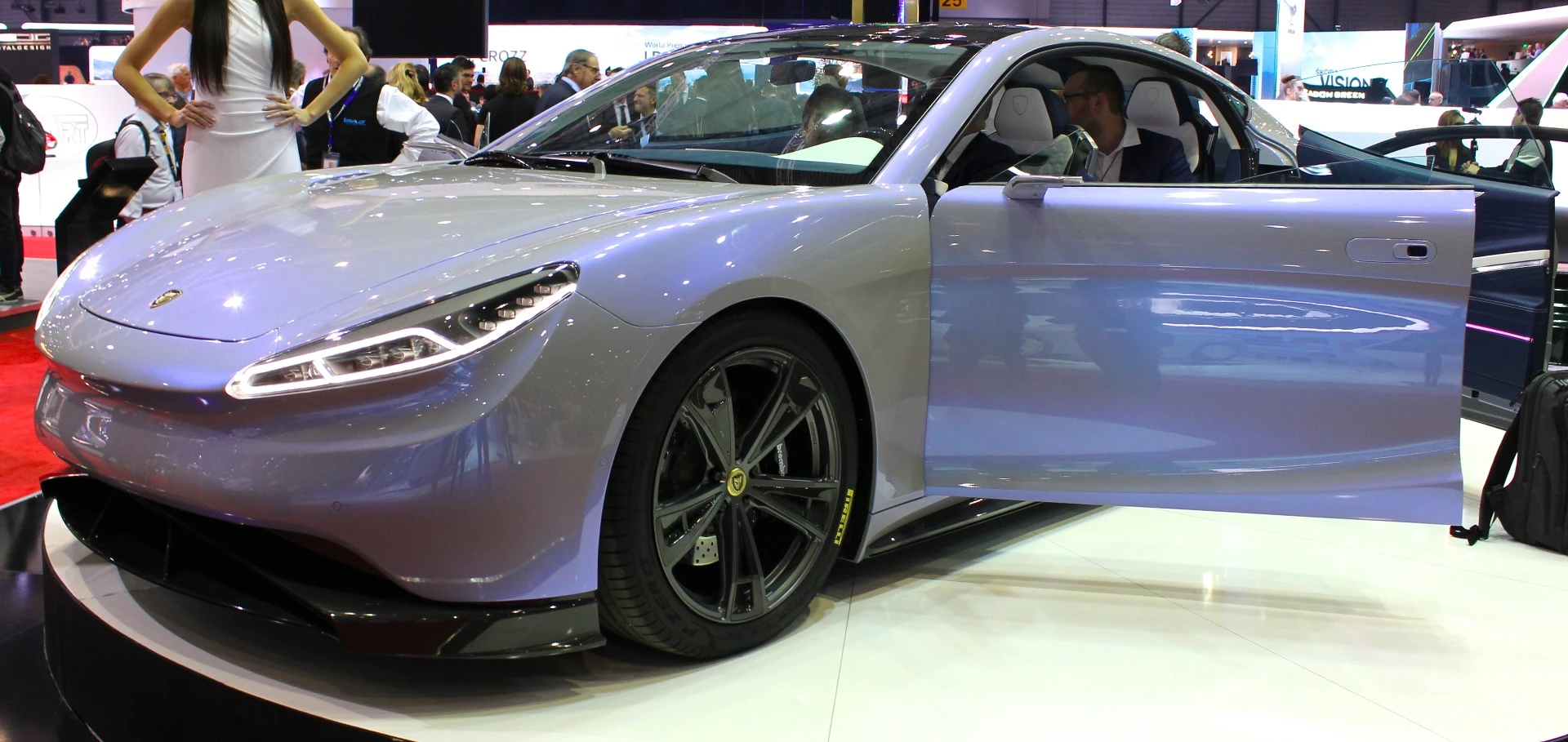 LVCHI Venere premiere at the 2018 Geneva Motor Show