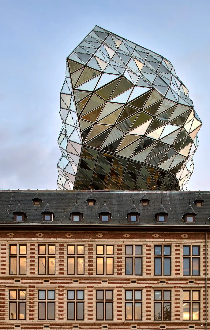 The striking design derived at least in part from constraint