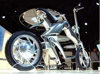 DIVIDE on show in Tokyo