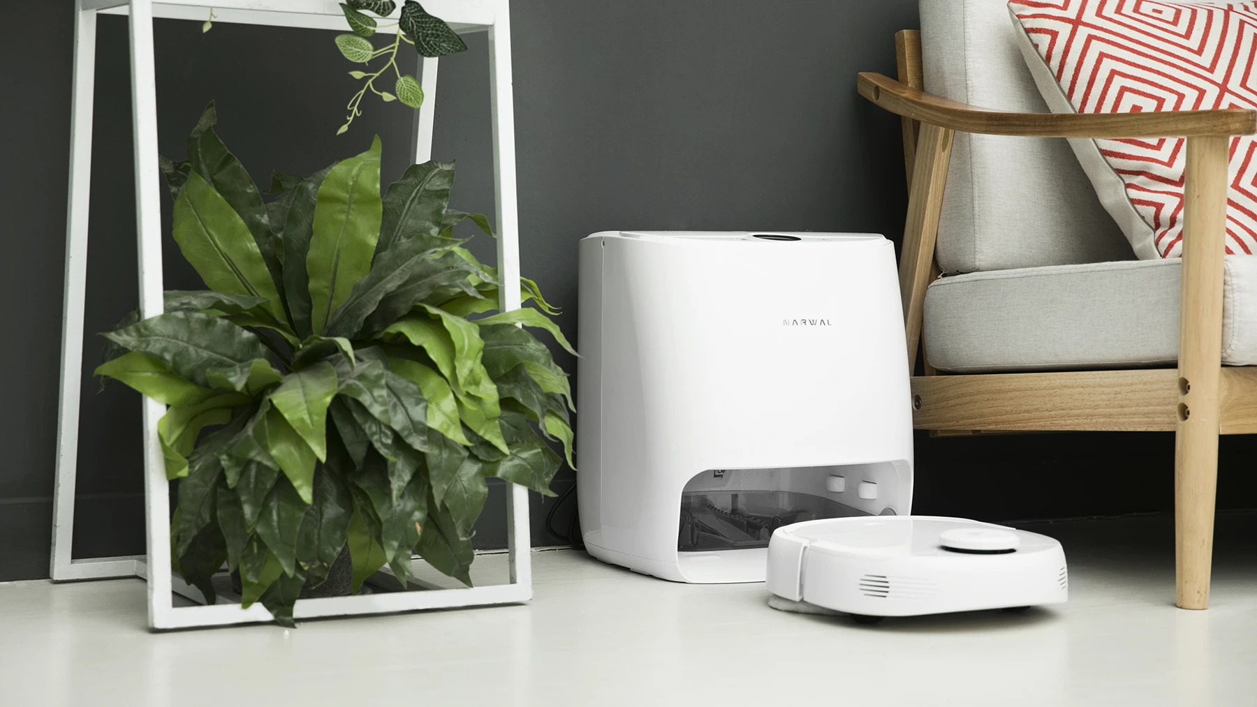 The Narwal can vacuum, mop, and refill its water tanks