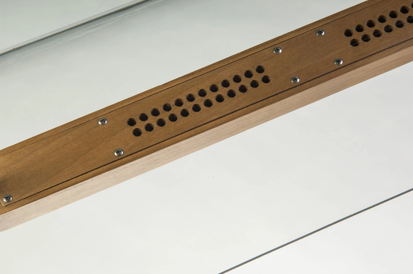 The Soundlazer VR features patent pending planar array stereo drivers set into a single piece of CNC routed wood