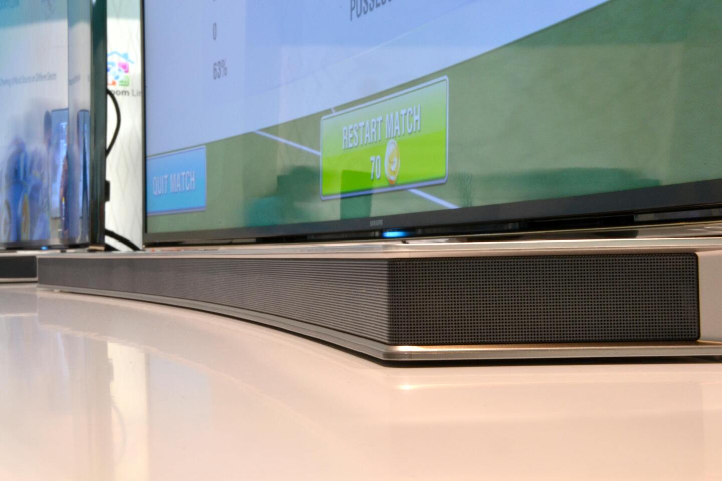 Samsung introduces Curved Soundbar and adds new multiroom wireless speaker