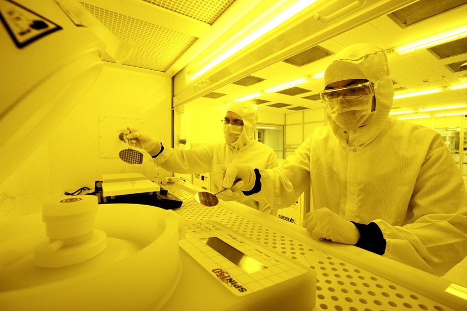 Researchers in Australia are developing quantum computers out of silicon