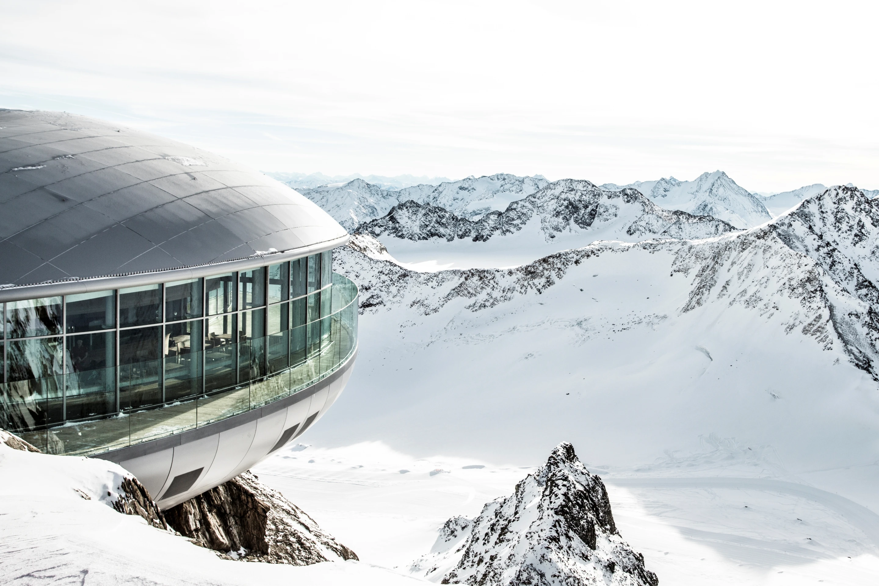 The Wildspitzbahn center was built by Austrian architectural firm Baumschlager Hutter (Image: Pitztaler Gletscherbahn)