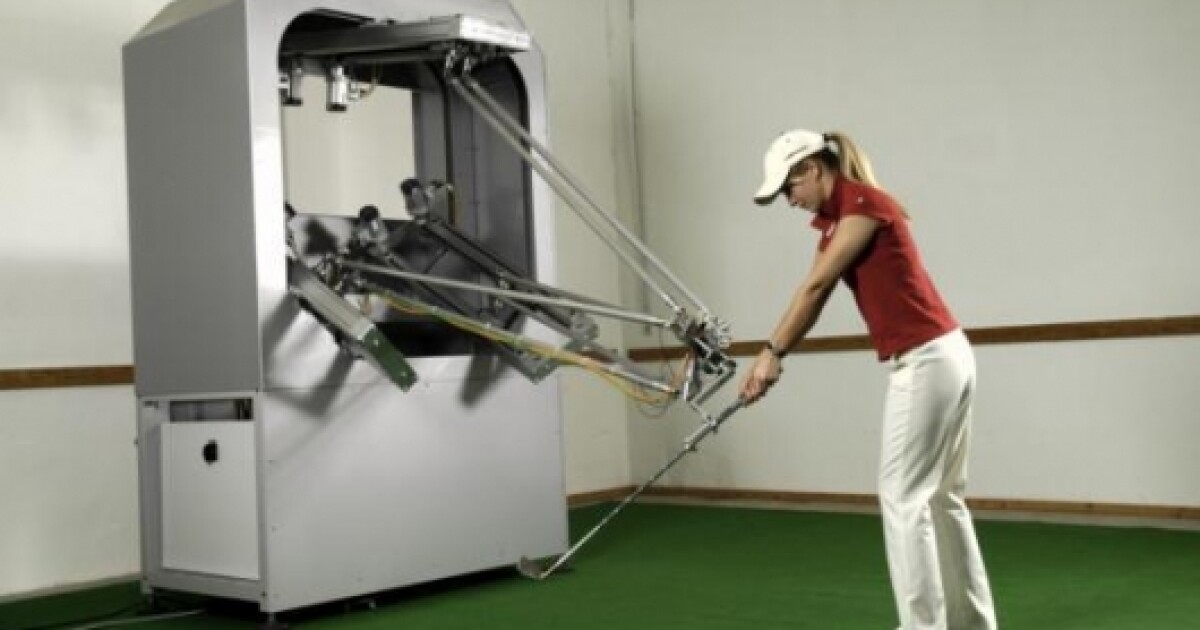Golf robot designed to give everyone the perfect swing
