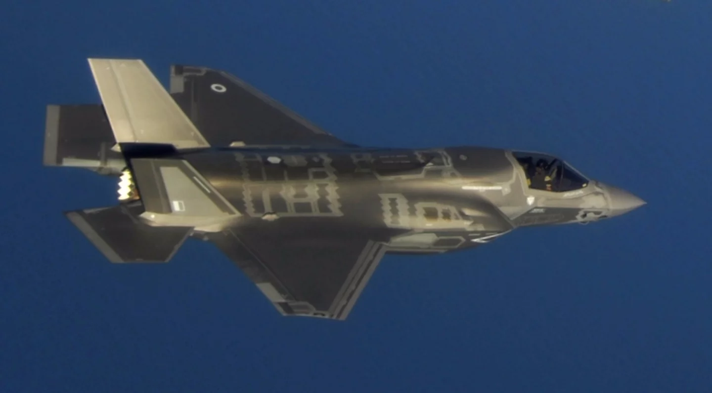 The new British and American carriers feature the F-35 fighter bomber