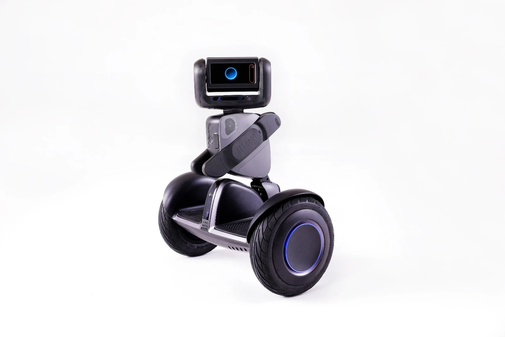 Loomo is the subject of an Indiegogo campaign that kicks off today