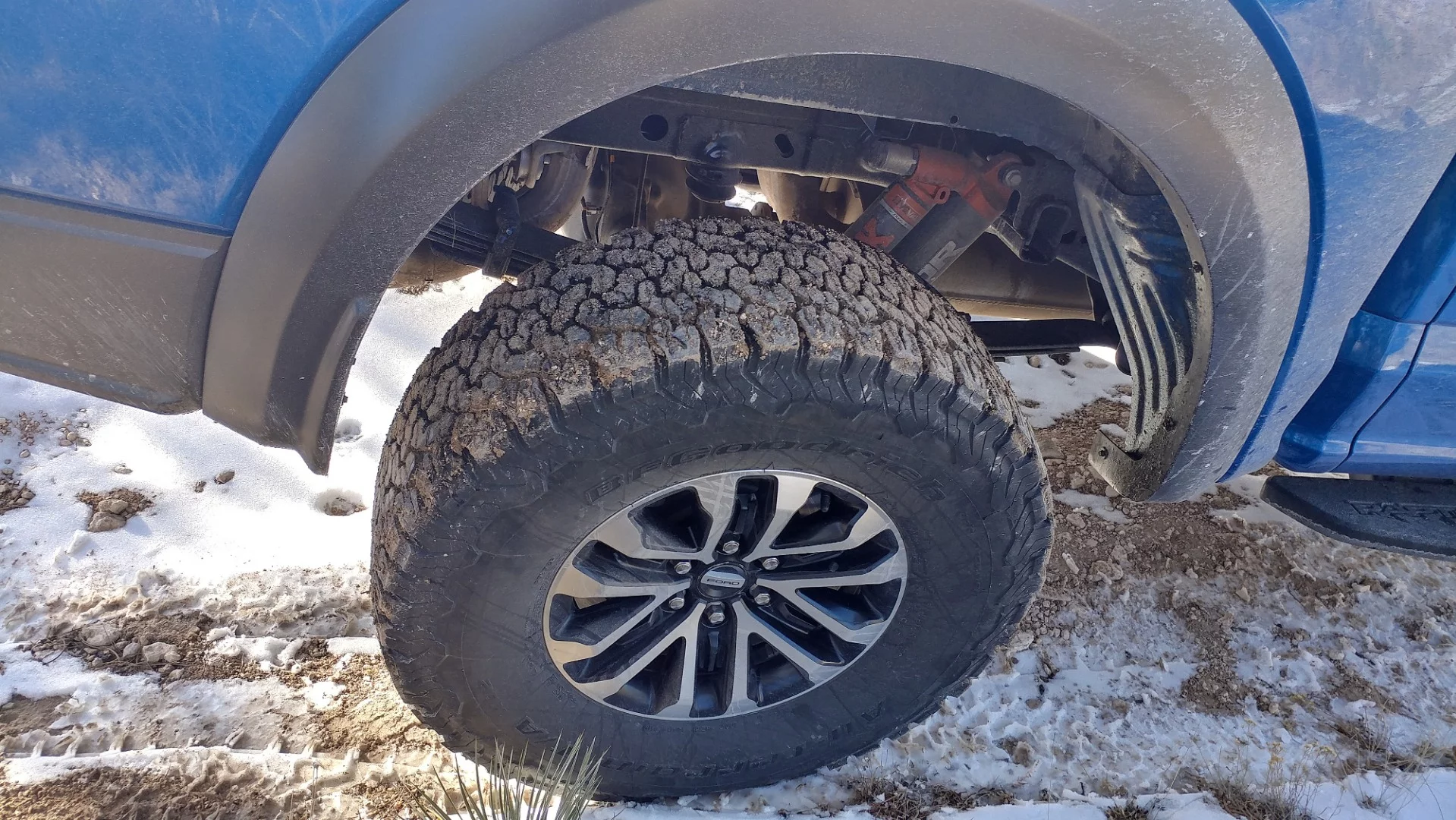 The long suspension travel of the Raptor hasn't changed from its original with the new shocks, but it does seem to keep the wheels flatter to the ground at a long reach