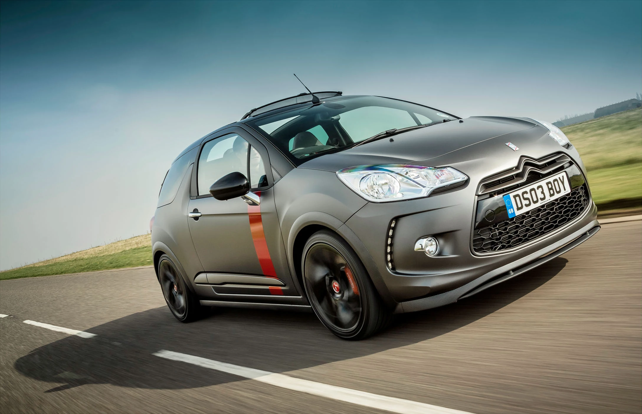 The Citroen DS3 Cabrio Racing