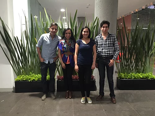 The EcoFruitainer team