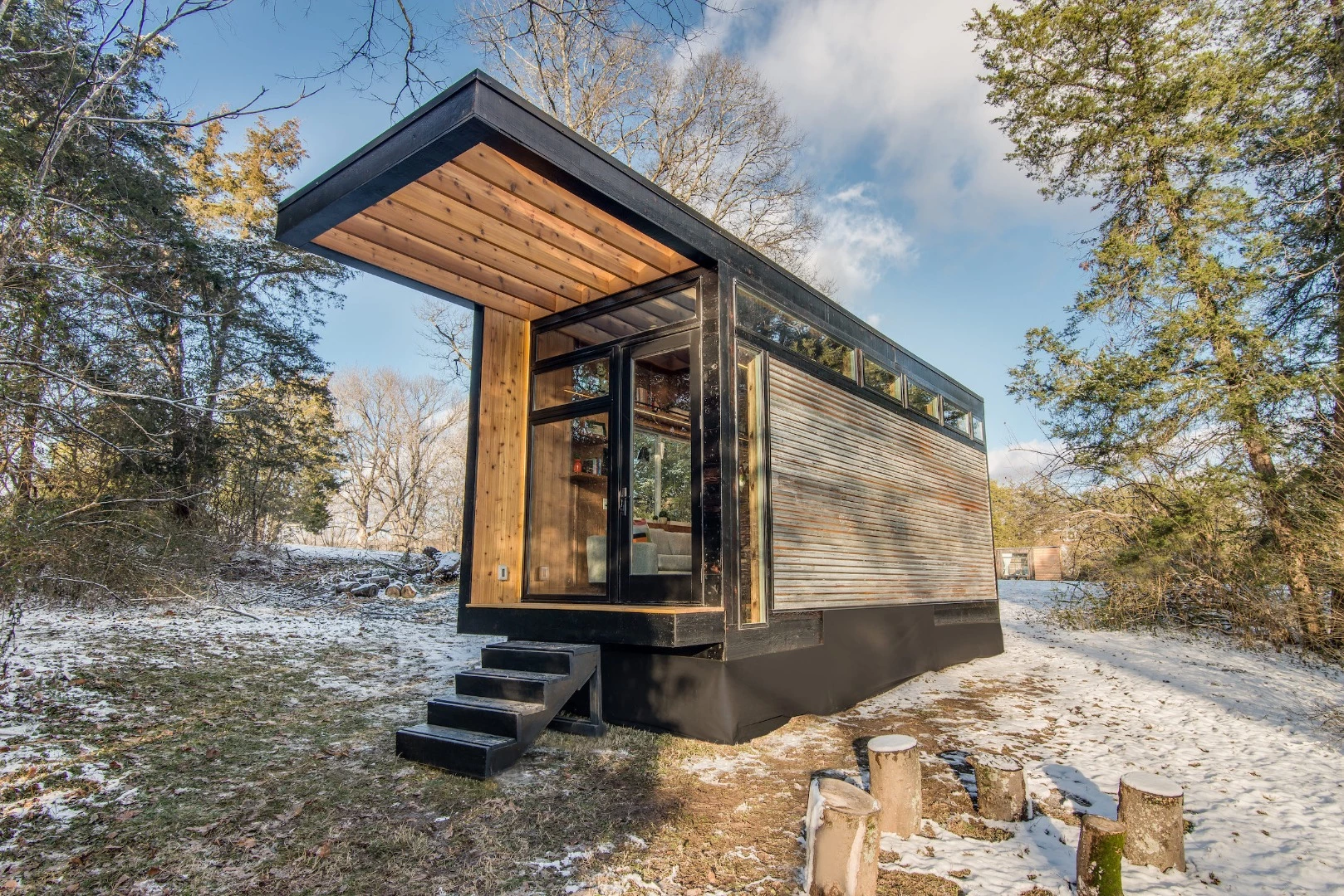 When children’s author Cornelia Funke approached David Latimer to build her a new writing studio and guesthouse, it would require a little departure from his previous work as lead designer of Tennessee’s New Frontier Tiny Homes
