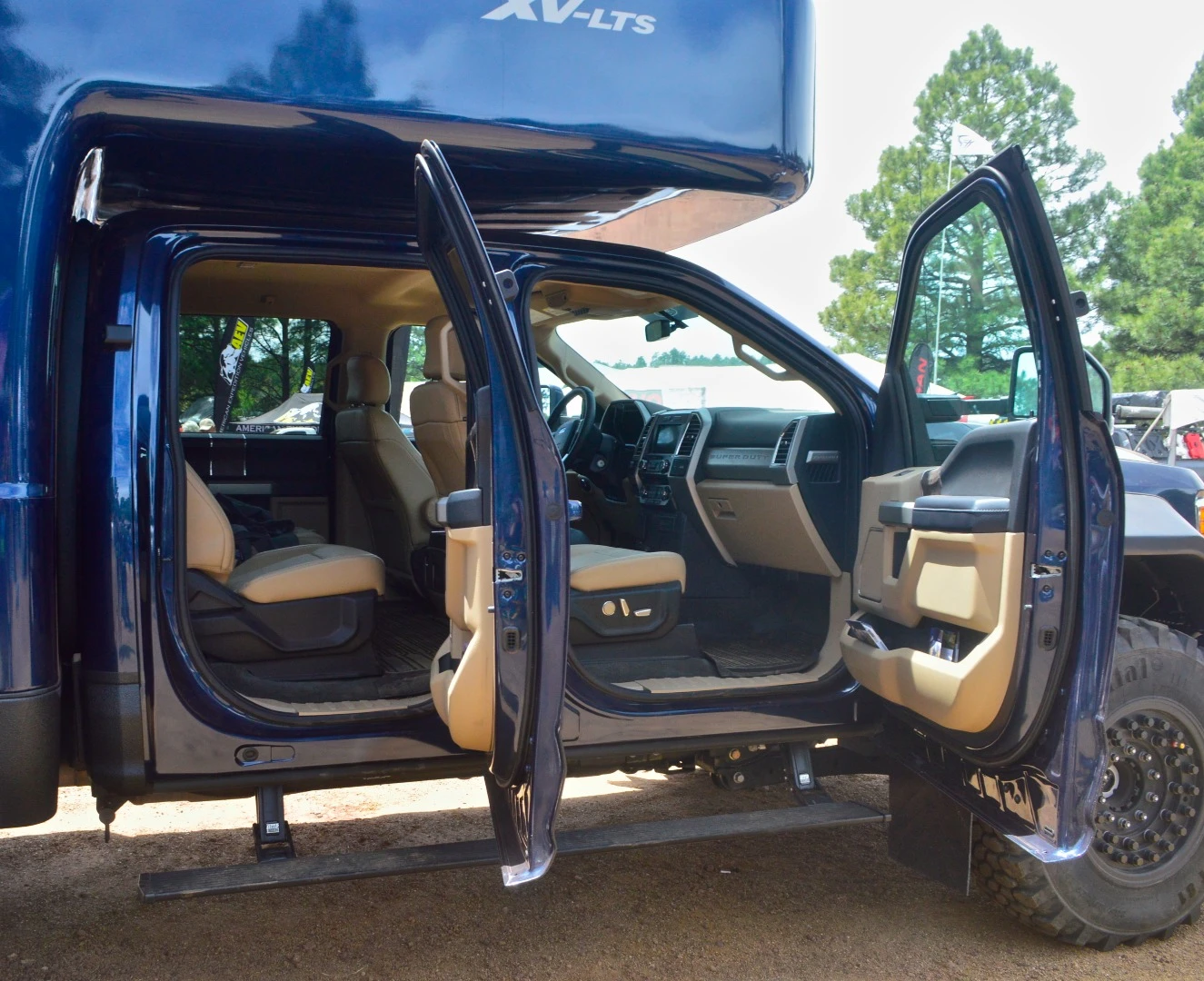 This XV-LTS features a Crew Cab