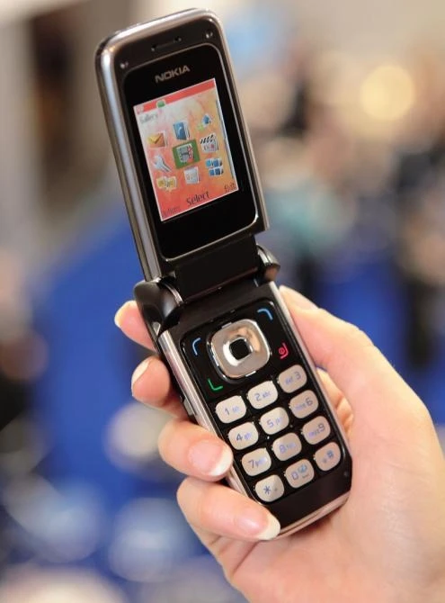 The Nokia 6136