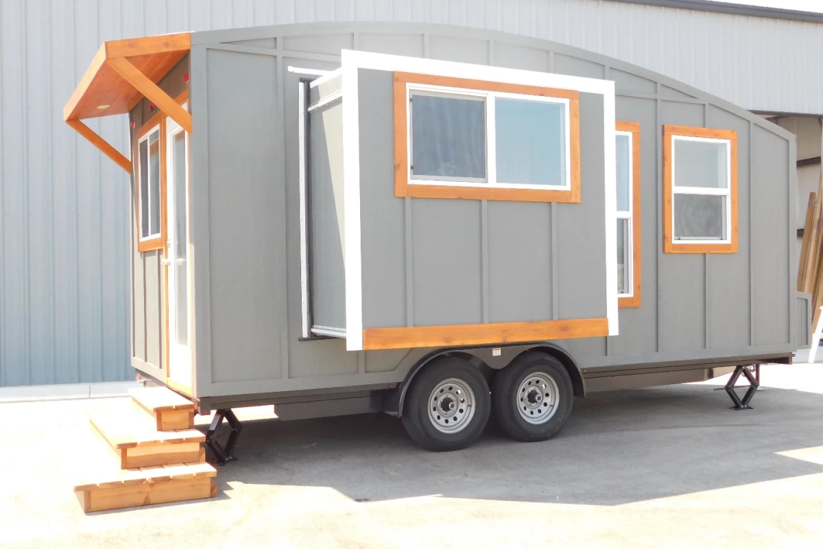The Ozark is currently on the market for US$39,900