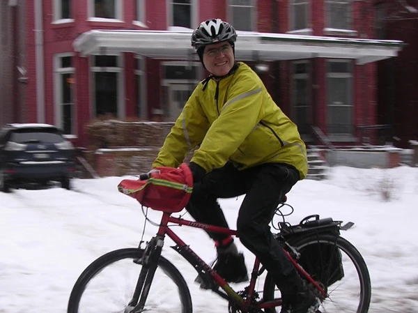 Hamish Greenland riding with the BarBra TM