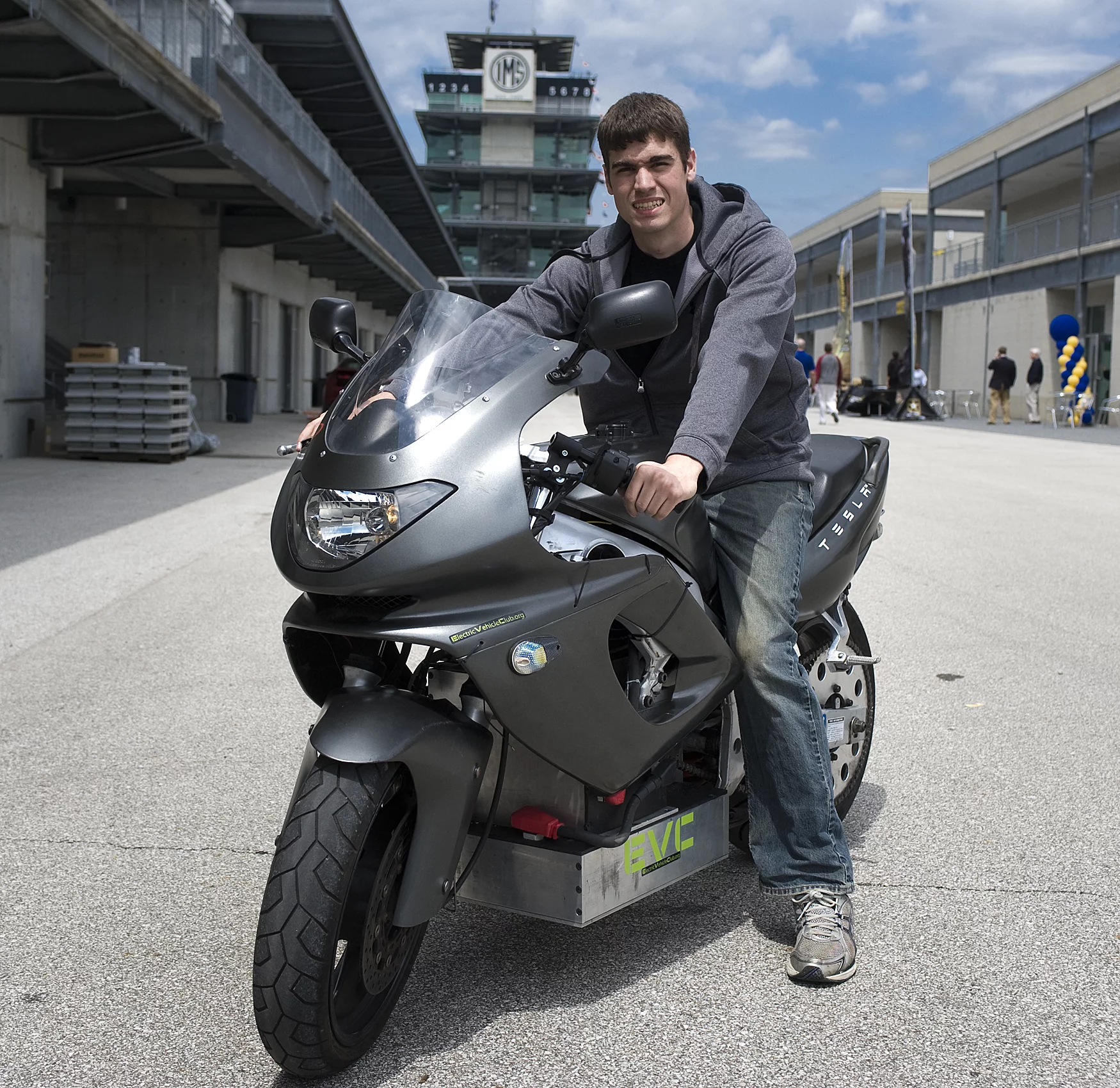 Sean Kleinschmidt on the electric YSF600r
