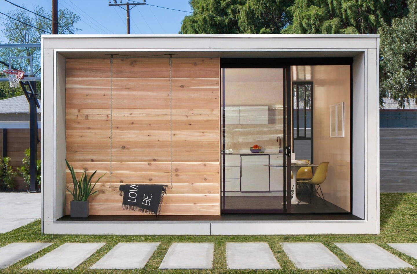 Plús Hús is built using mnmMOD panels, which are prefabricated off-site using certified extruded polystyrene and 30 percent recycled steel