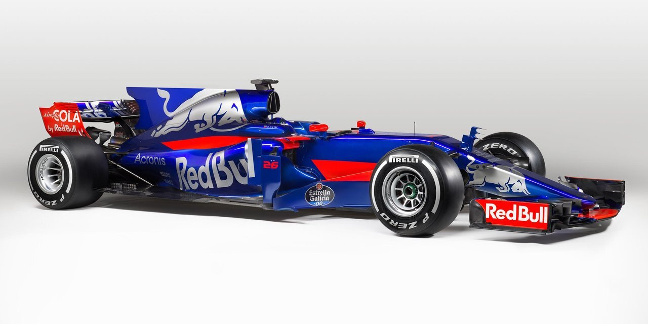 We're huge fans of the livery on the STR12