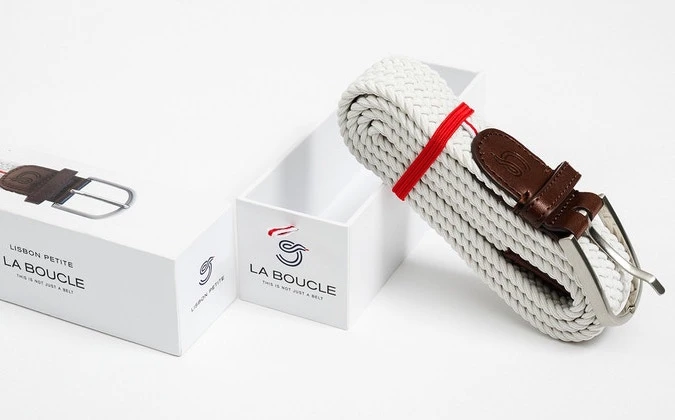 La Boucle is made from vegetable tanned leather and comes in recycled gift packaging