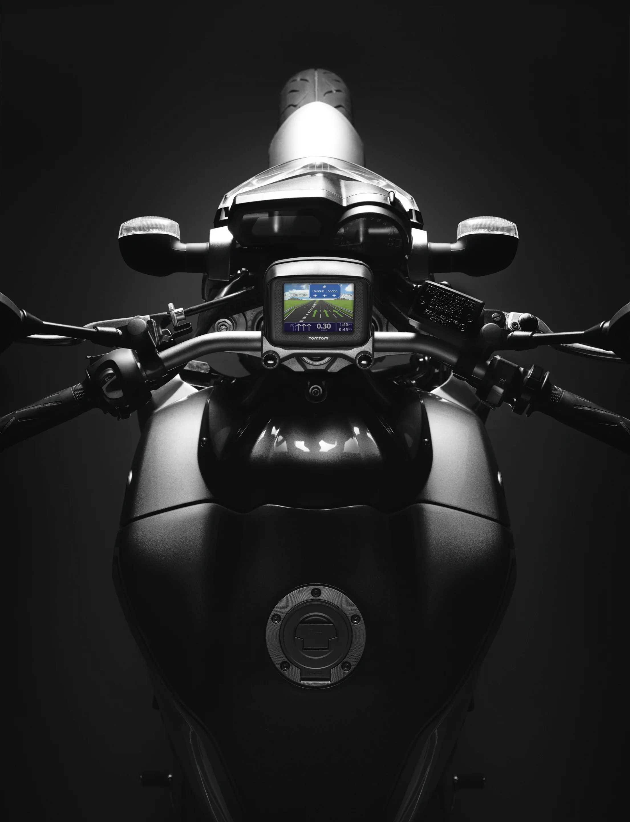 Big icons and simplified menu with IQ Routes and Map Share