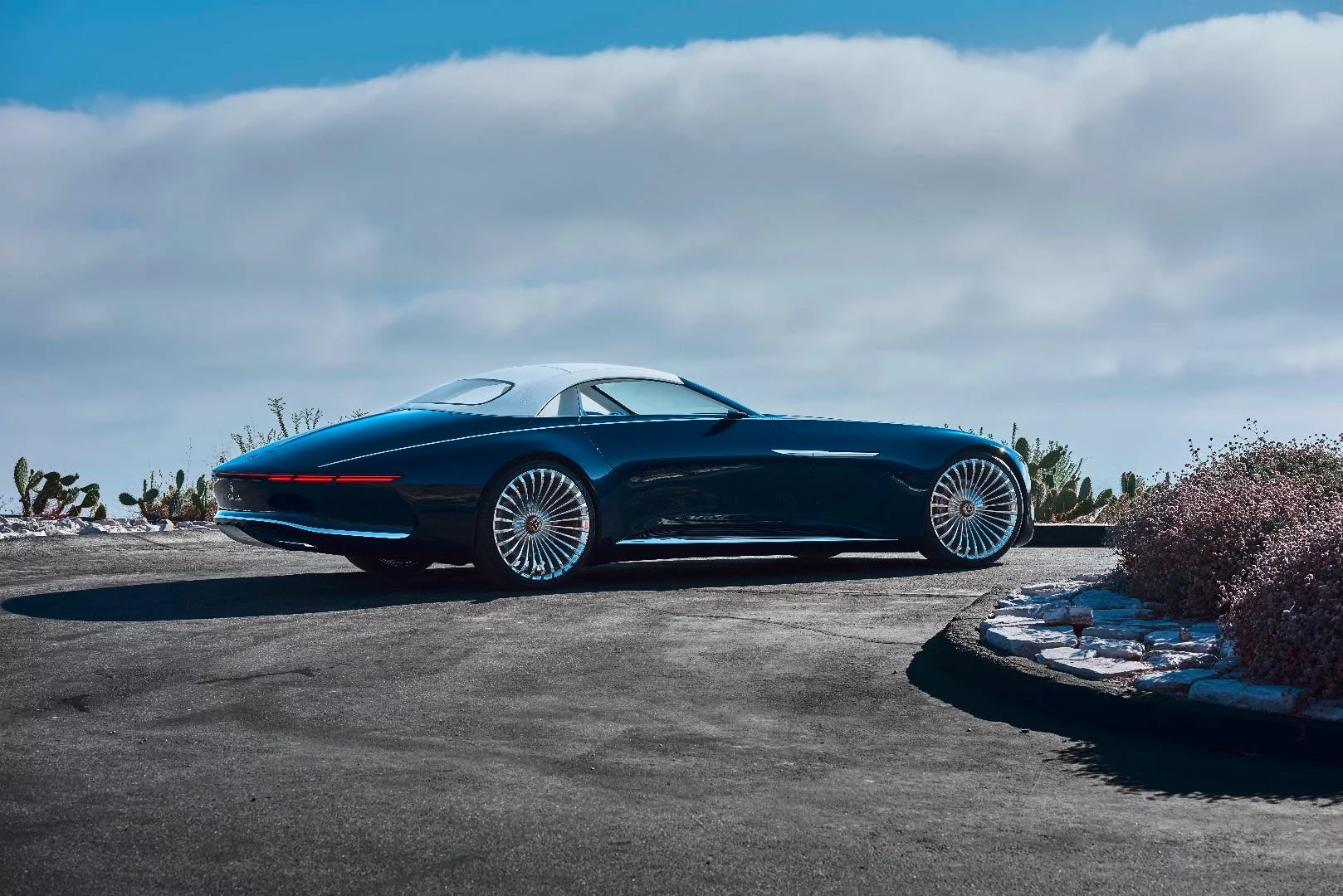 Mercedes-Maybach debuted its cabriolet concept at Monterey Car Week