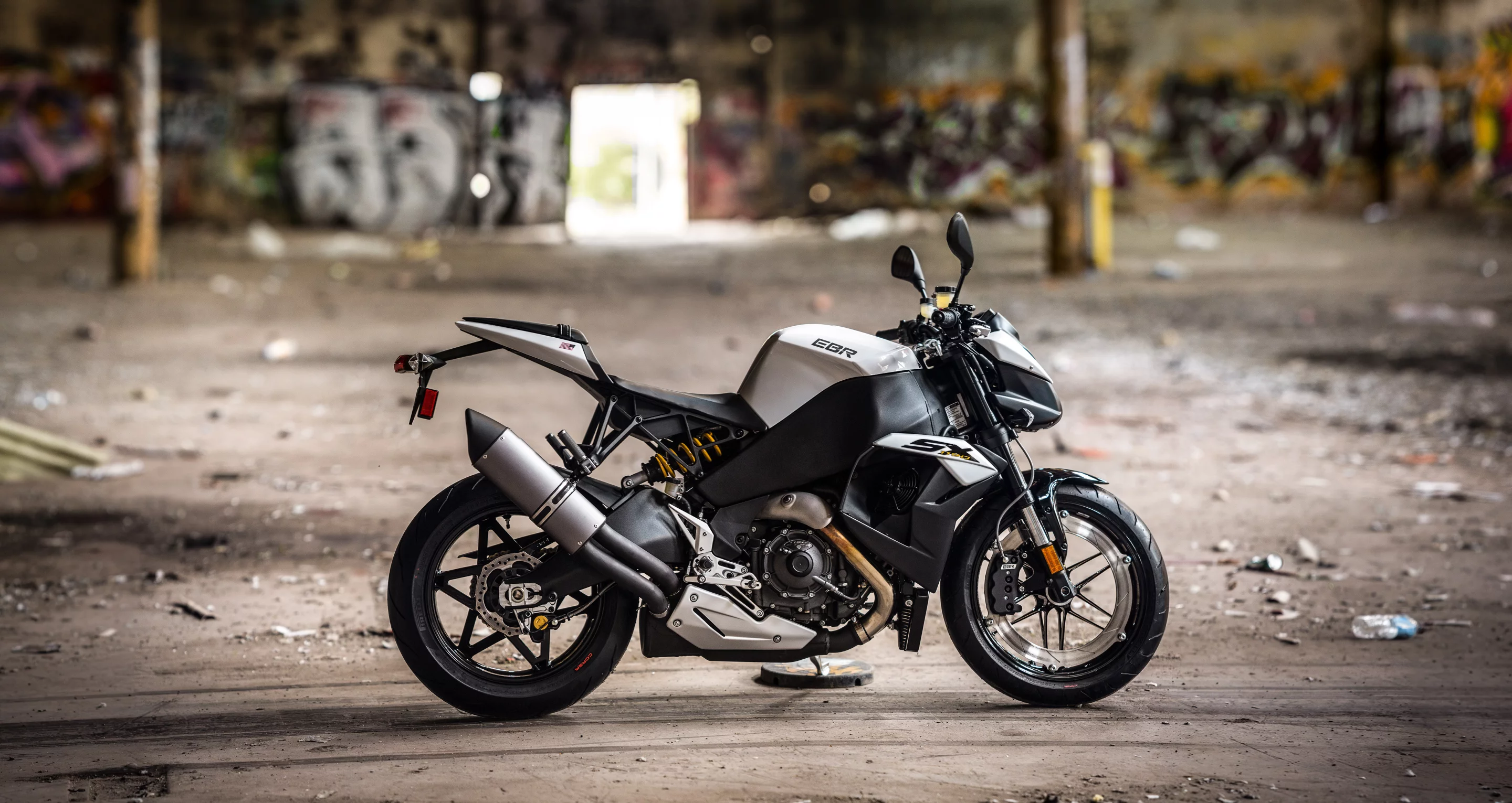 Buell takes streetfighters to a new level with the EBR 1190SX (Photo: Loz Blain)