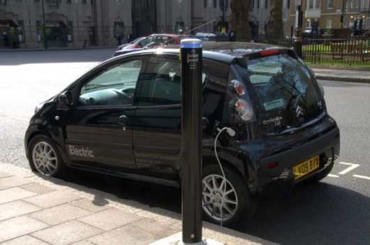 Citroen C1 electric car: a full charge takes six hours from a domestic 13 amp socket, at a cost of about 90p (USD$1.34)