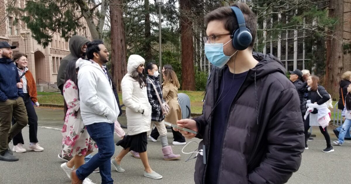 “Semantic hearing” headphone tech keeps certain sounds from being blocked “Semantic hearing” headphone tech keeps certain sounds from being blocked