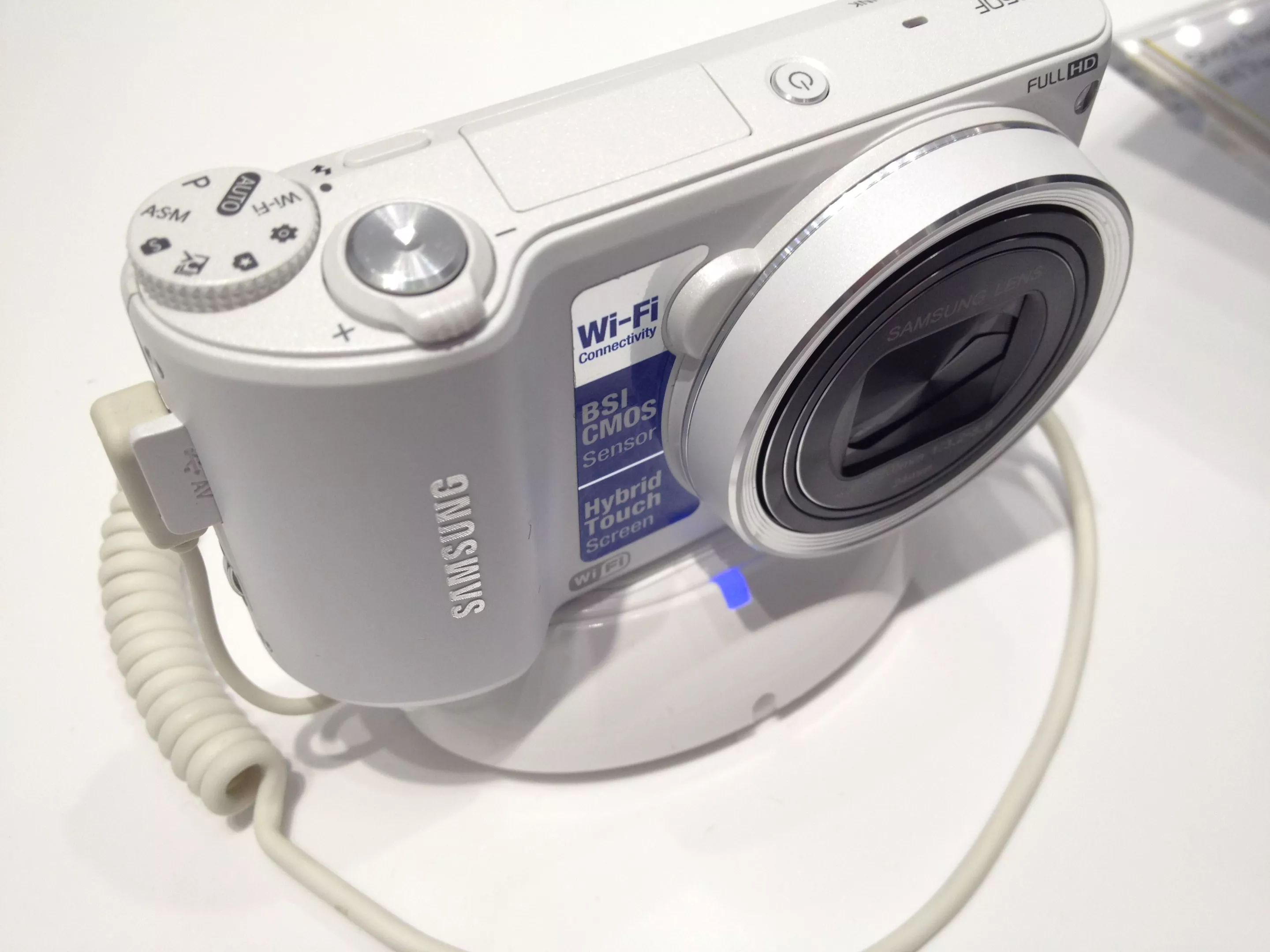 Samsung WB30F at CES 2013