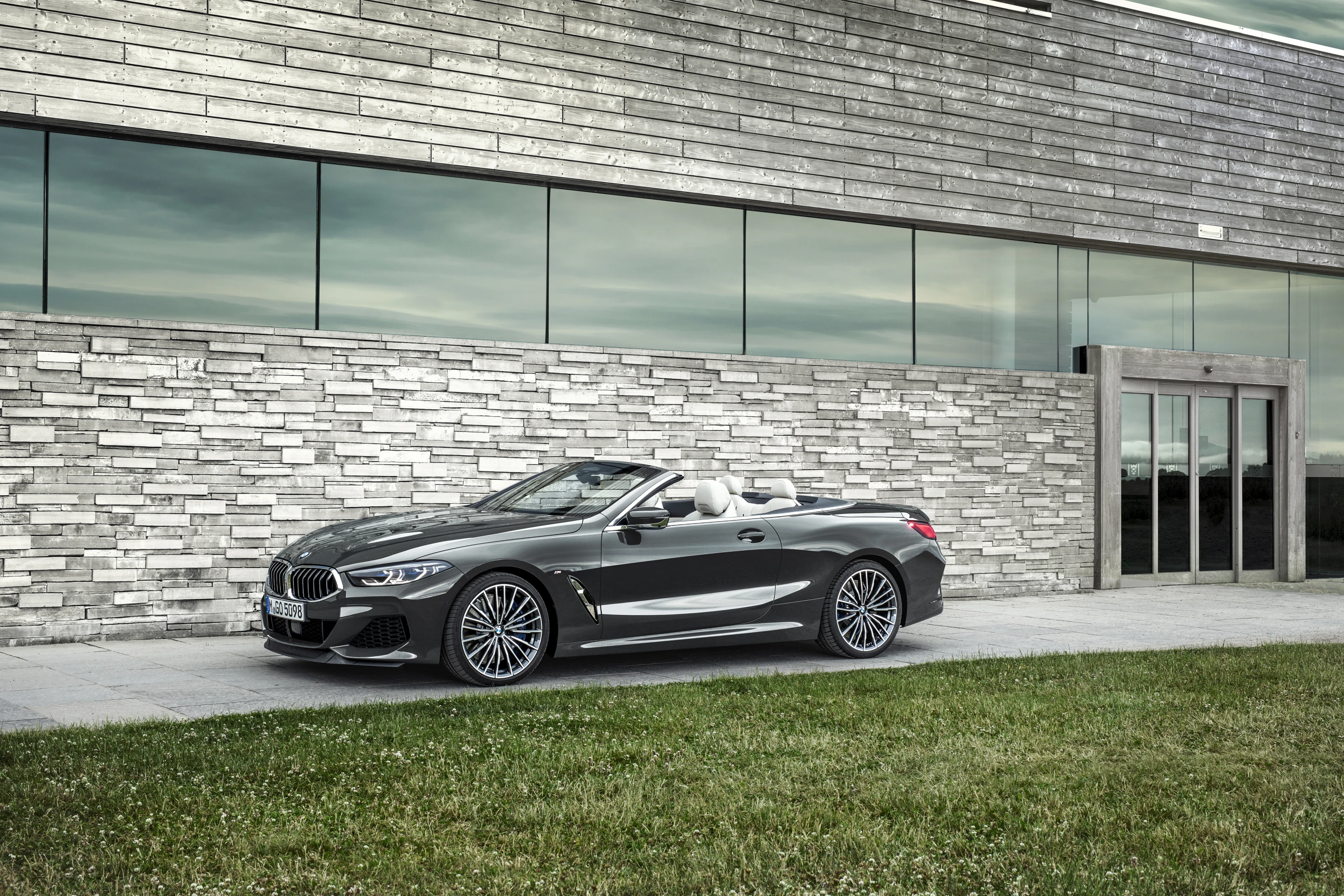 BMW 8 Series Convertible