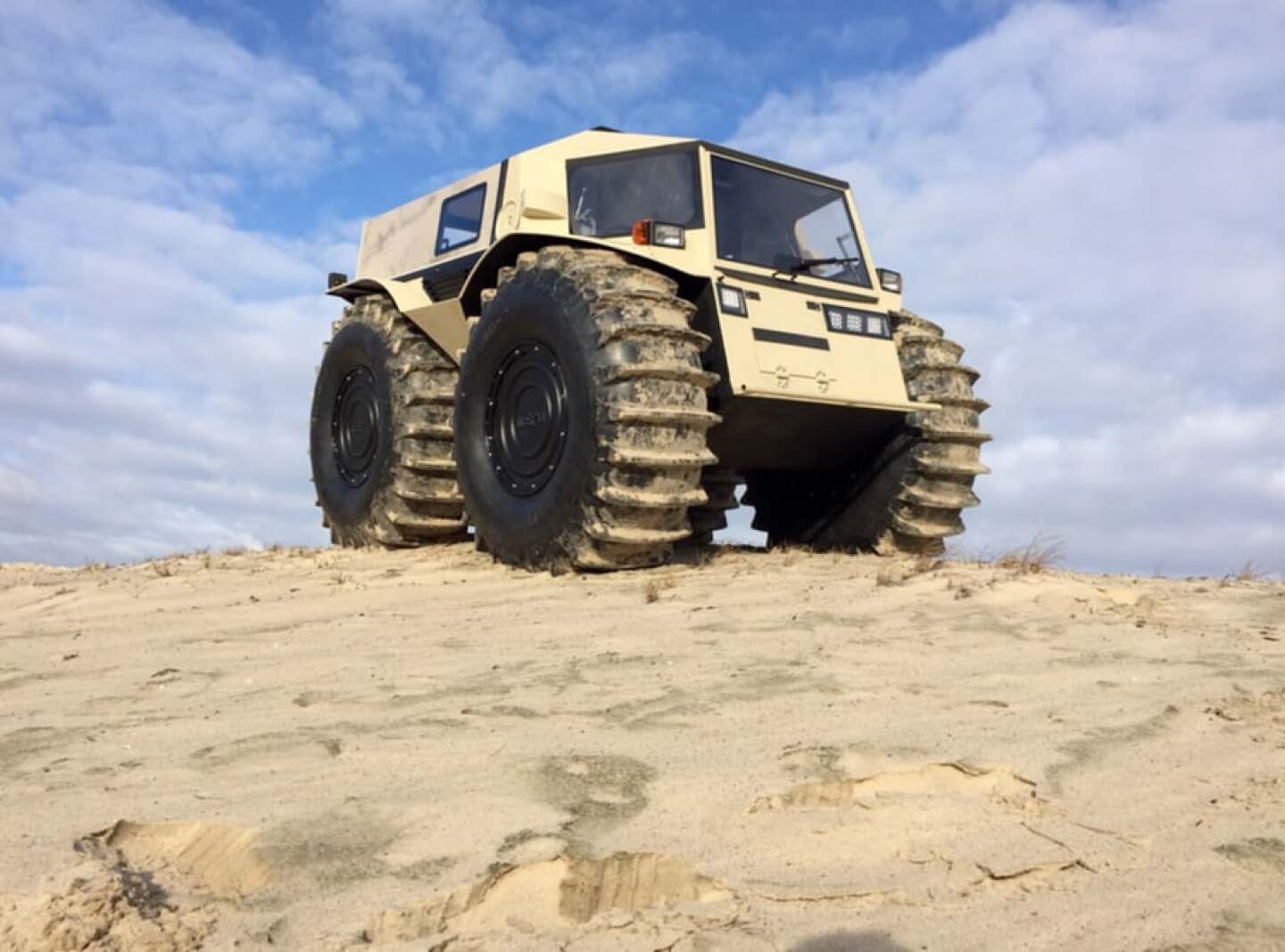 Powerful, intriguing and mindbending offroad vehicles of 2016