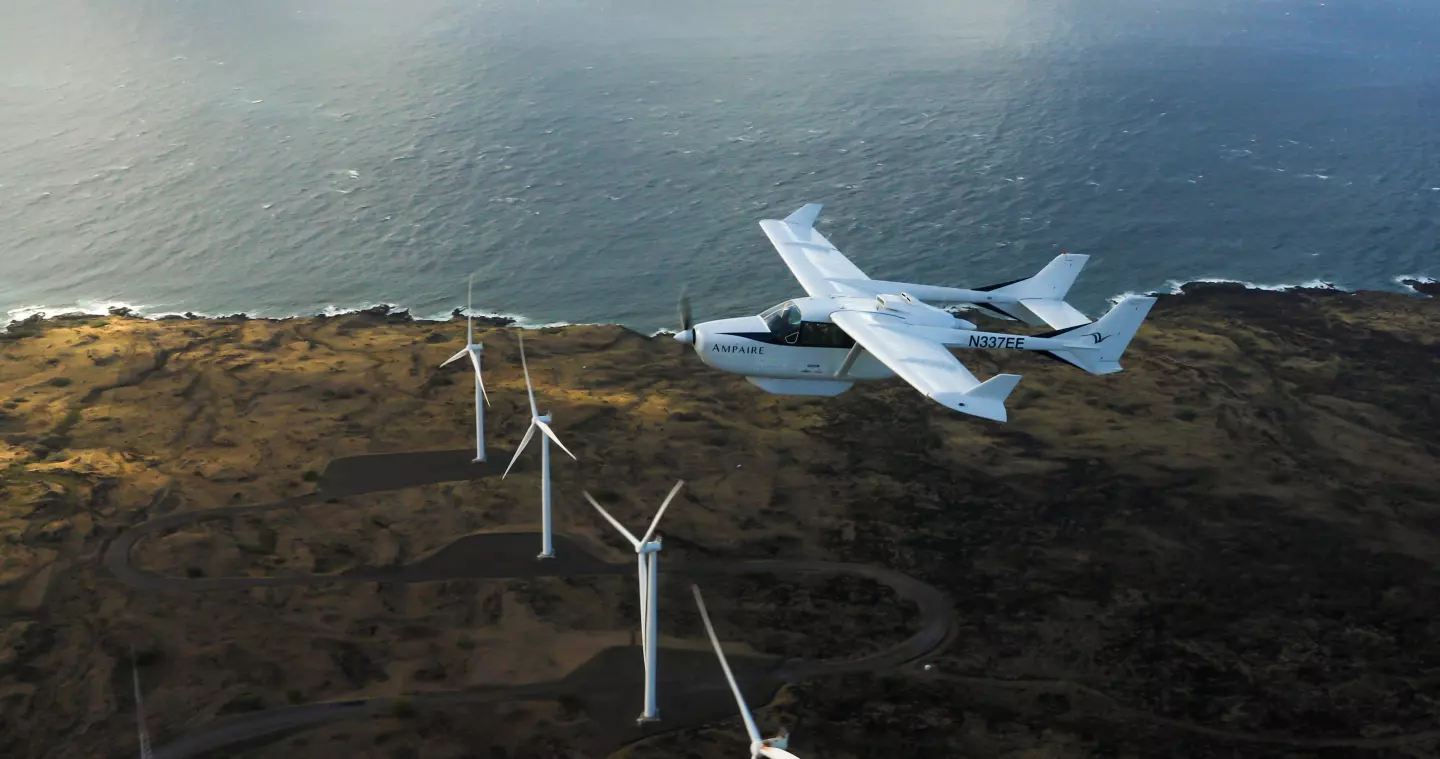 The current Electric Eel (get it? current? Waaaa I kill me) uses separate combustion and electric powertrains in parallel