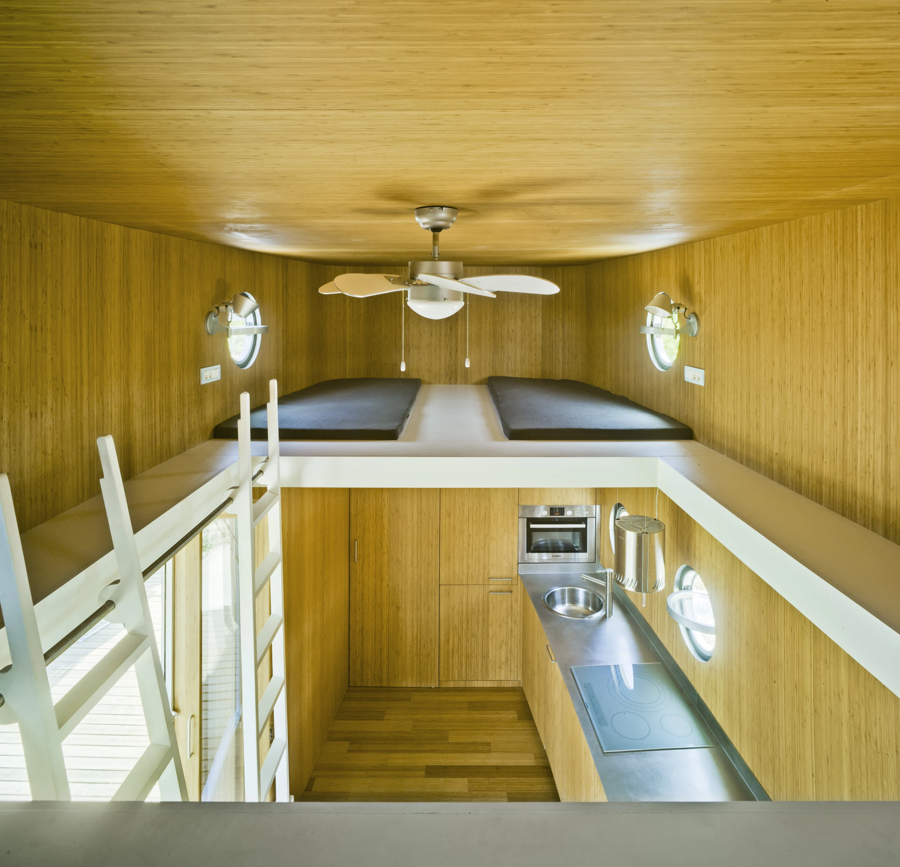 A bunk area upstairs also contains storage (Photo: David Frutos, from the forthcoming book "Superlight")