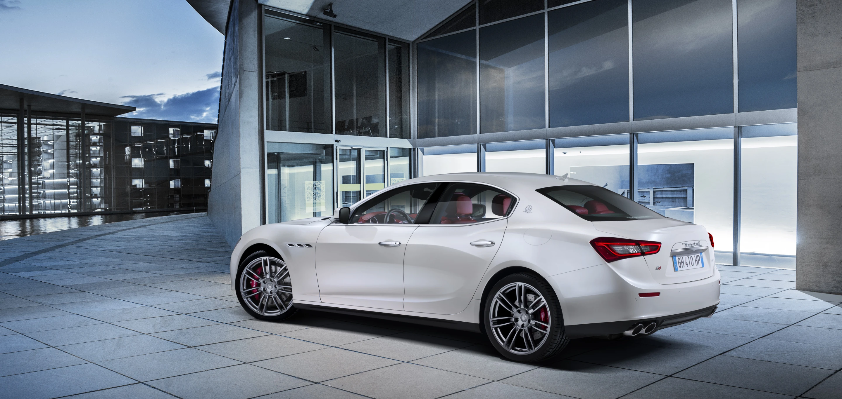 2014 Maserati Ghibli