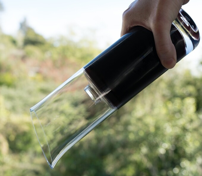 The Wine Squirrel features a sealing mechanism strong enough to prevent spills