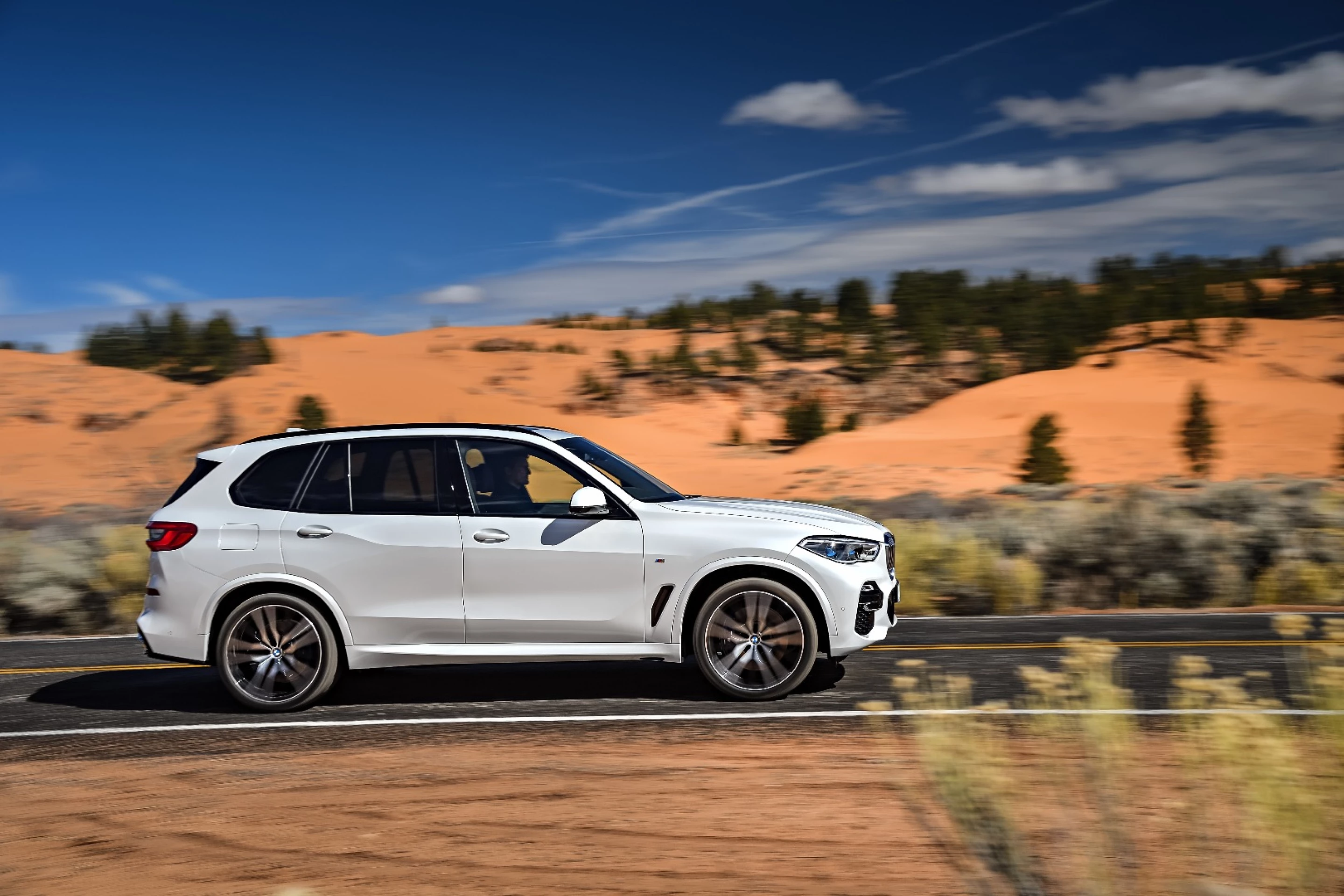 BMW goes bigger and bolder with fourth-gen X5 luxury "SAV"