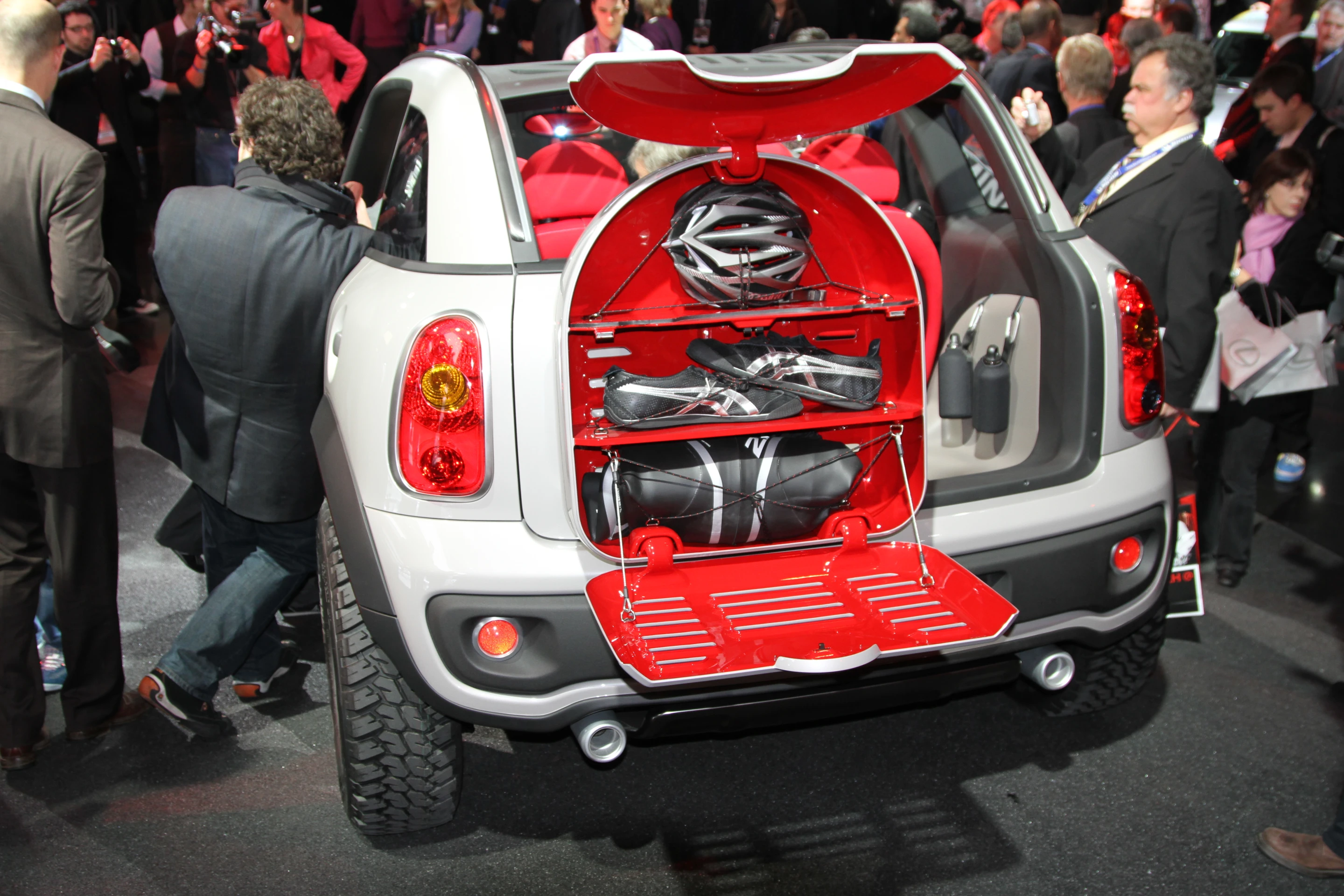 The rear-mounted spare wheel compartment is actually a lockable storage area