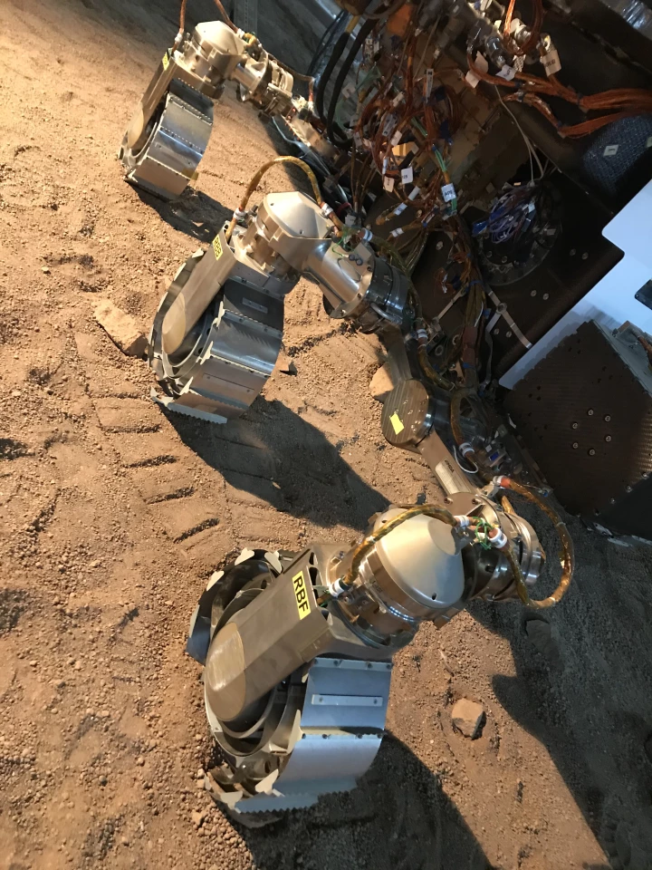 The articulated wheels of the Rosalind Franklin rov