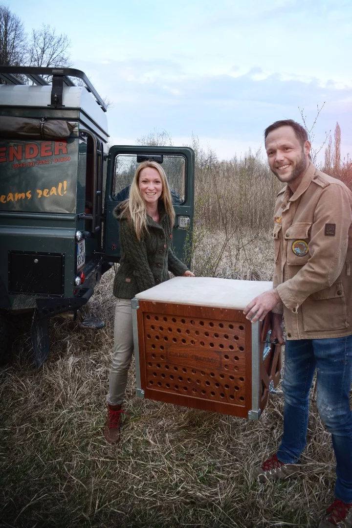 At 154 pounds loaded up, carrying the Camp Champ is a two-person job