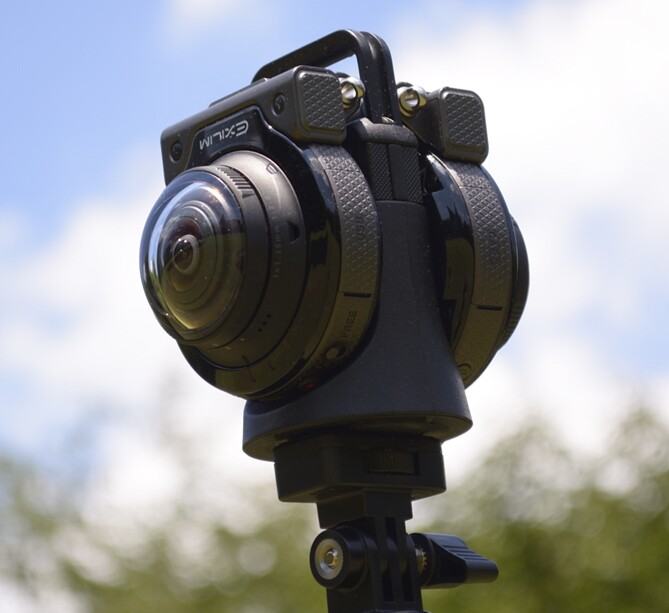 Users can mount two of the Casio EX-FR200 camera modules back-to-back to shoot 360-degree footage