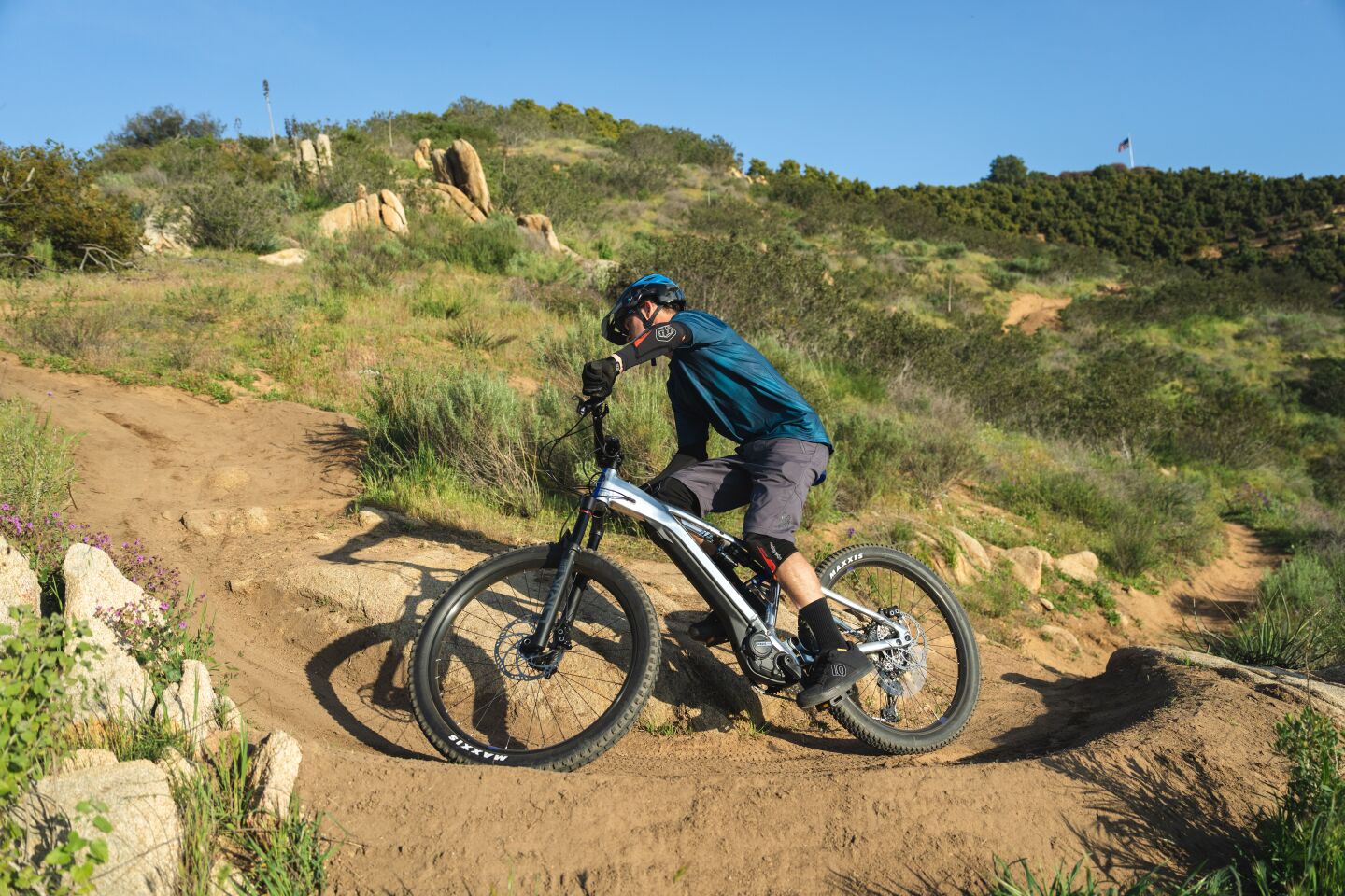 Yamaha's 30th Anniversary special edition eMTB sports a polished aluminum finish, with racing blue accents and and commemorative decals