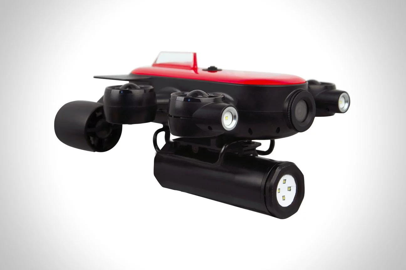 The Geneinno T1 Pro, equipped with its extra battery/spotlight unit