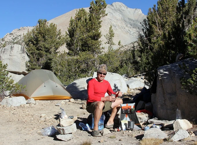 Rocks can be used to stabilize the Cirque when stakes won't work, such as on rocky ground or sand