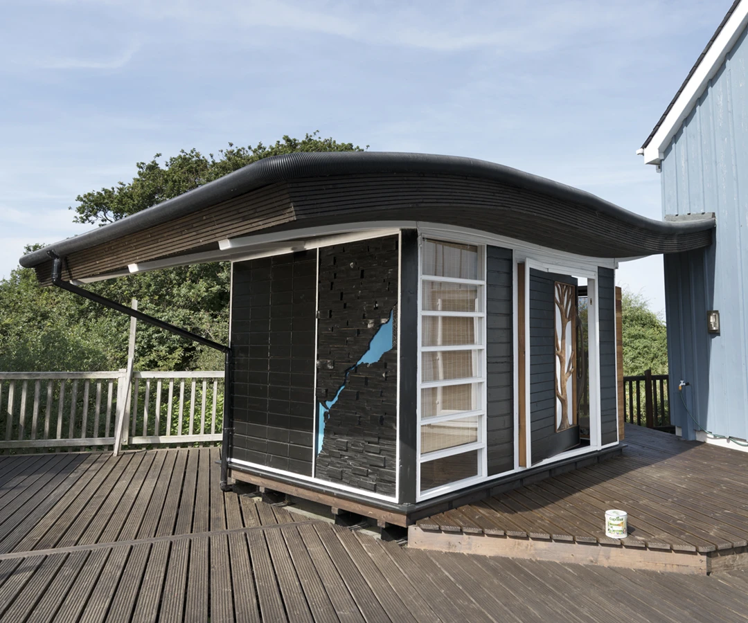 Buenai Vista is designed to reflect the environment around it