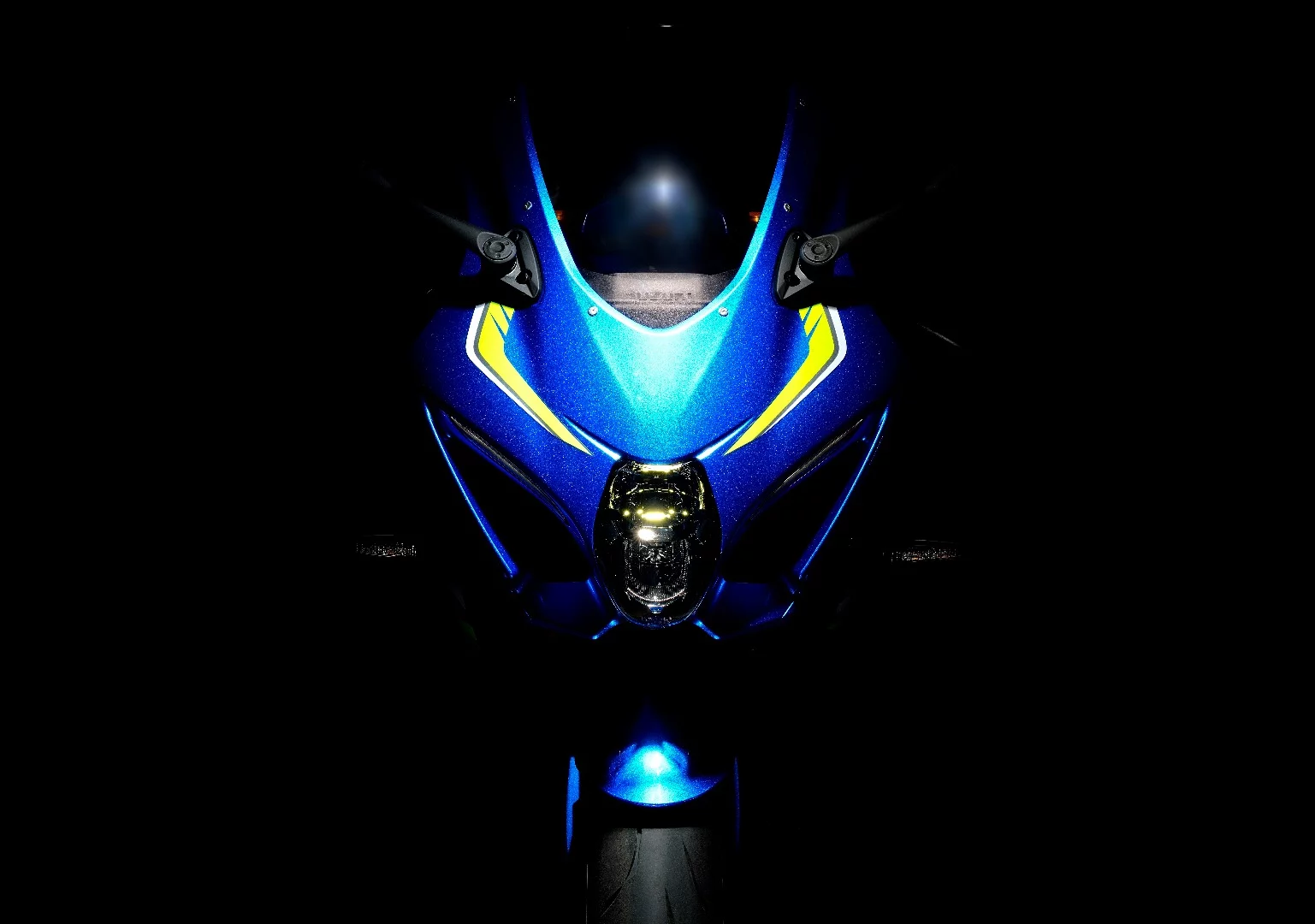 The 2017 Suzuki GSX-R1000/R features a new LED headlight