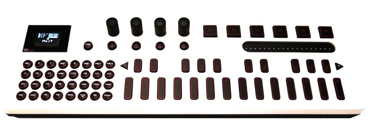 Chords can also be played in a range of patterns thanks to the integrated arpeggiator, with users able to add their own arpeggio patterns and also vary note length